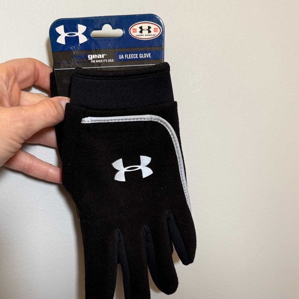 Under Armour Black and White Fleece Baseball Gloves
